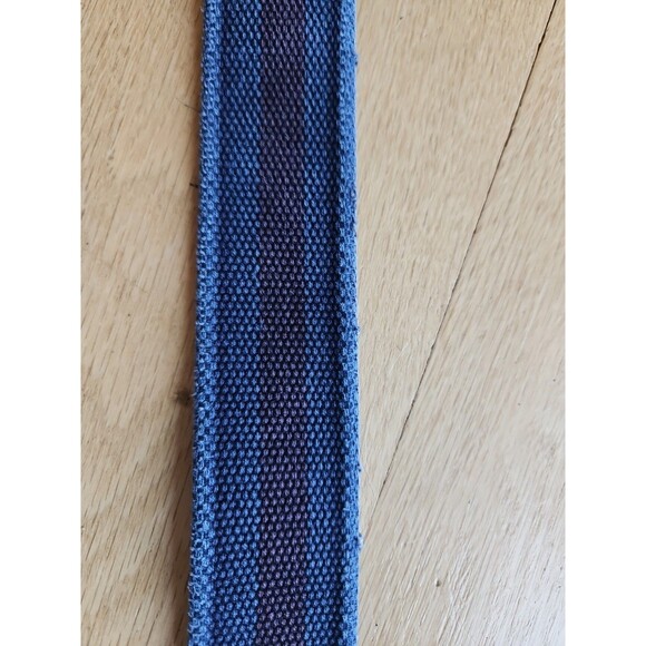 Blue/Burgundy Webbed Belt With QMS Brass Buckle - Picture 5 of 7